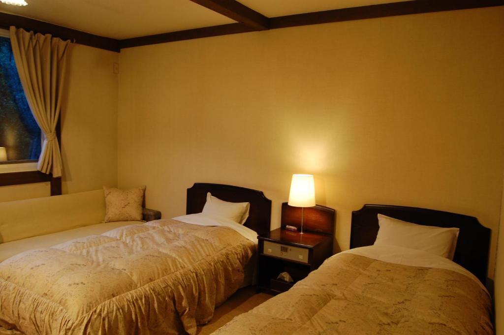 Petit Hotel Alumu Matsumoto Kamer foto